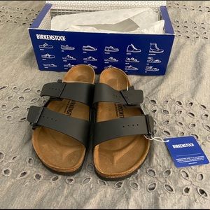 NWT Birkenstock Women’s Size 38 Black